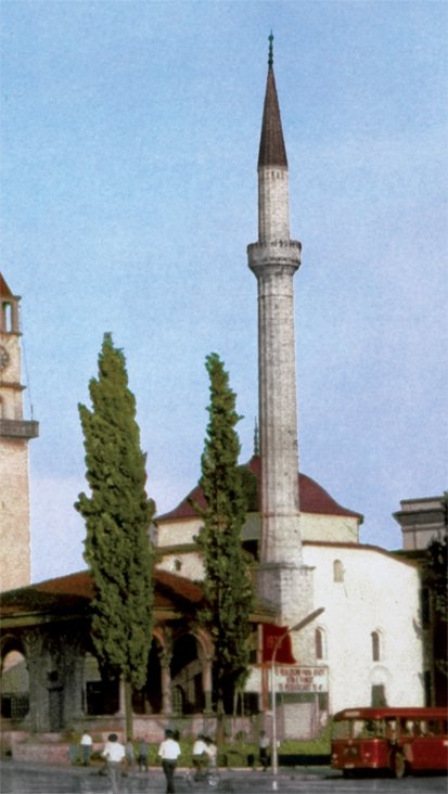 XVIII. yüzyıl sonlarına ait Edhem Bey Camii – Tiran/Arnavutluk
