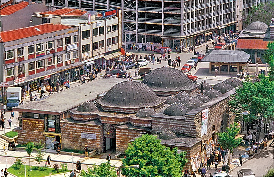 Nurbânû Sultan tarafından yaptırılan Çarşı Hamamı – Üsküdar/İstanbul