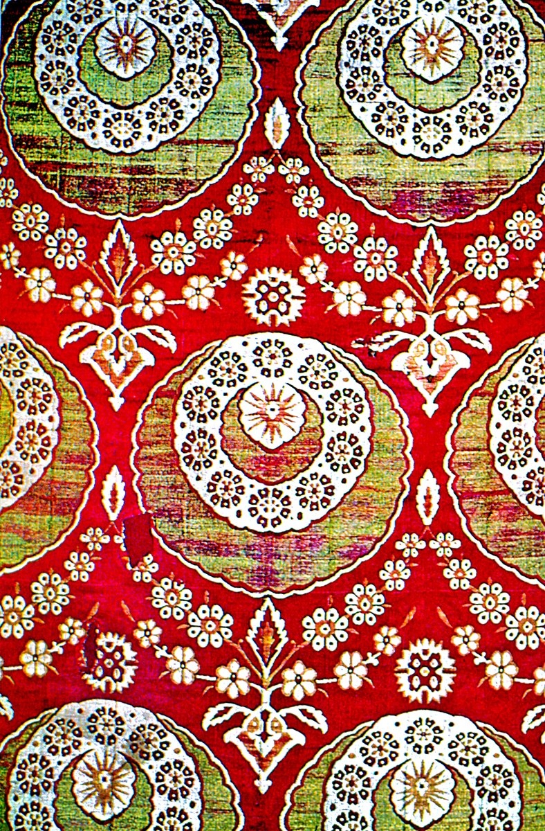 XVI. yüzyılın ikinci yarısına ait bir dokumada ayyıldız motifi (TSM, Envanter nr. 16234)