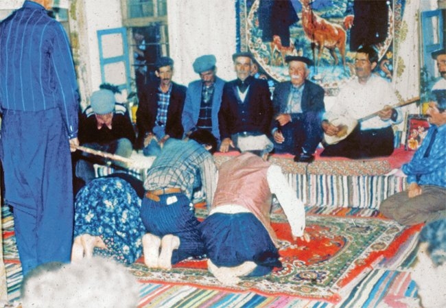 Elbistan-Nurhak Bektaşîleri’nin Cem törenleri (Melih Duygulu arşivi)