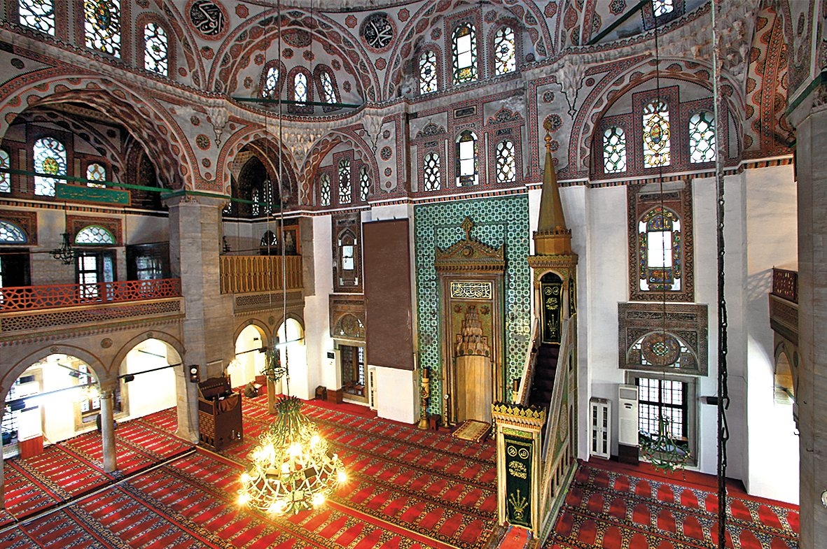 Yeni Vâlide Camii’nin harim kısmından bir görünüş