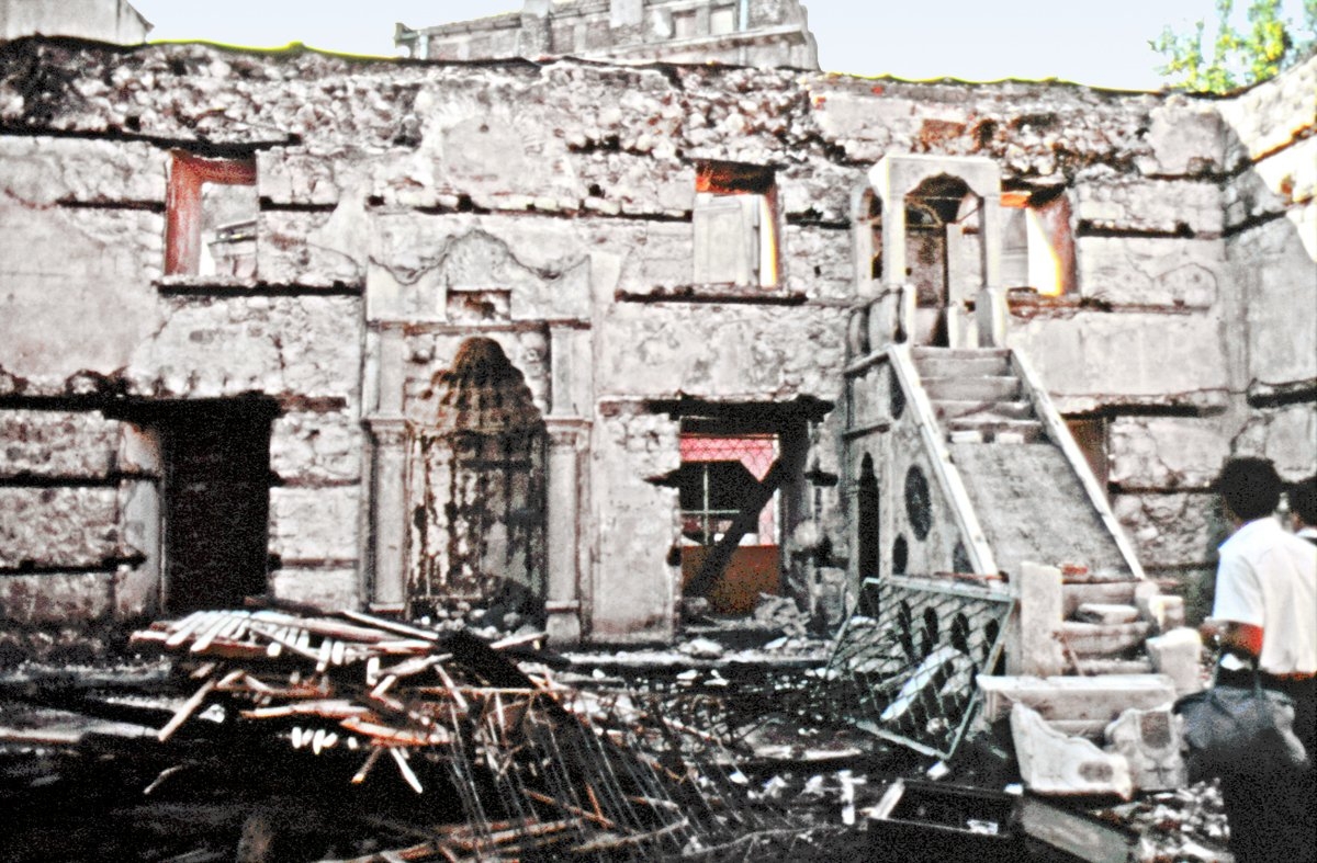 Harap bir vaziyette olan Yanıkcami – Haskovo/Bulgaristan