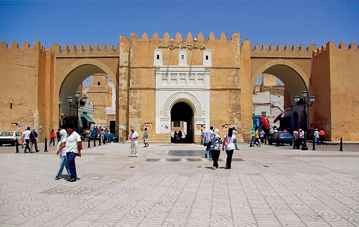 Sefâkus’taki ziyaret yerlerinden Bâbüddîvân