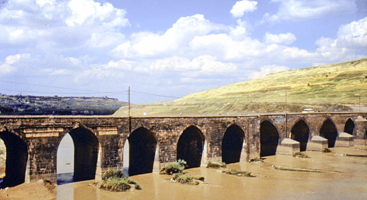 Dicle Köprüsü – Diyarbakır