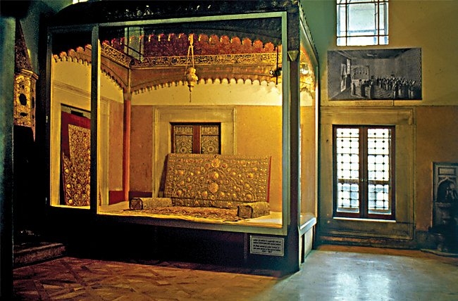 Topkapı Sarayı Arz Odası’nın içinden bir görünüş