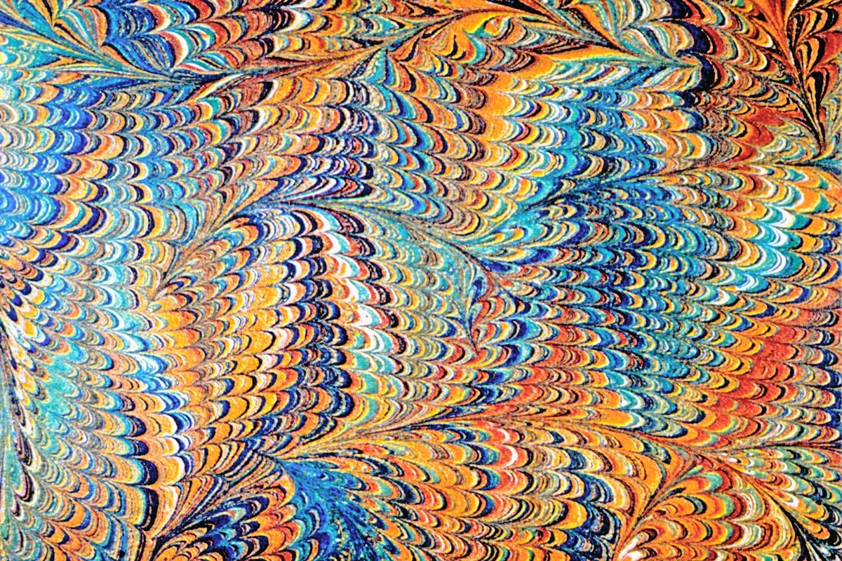 Mustafa Düzgünman’ın yaptığı bir taraklı ebru (M. Düzgünman koleksiyonu)