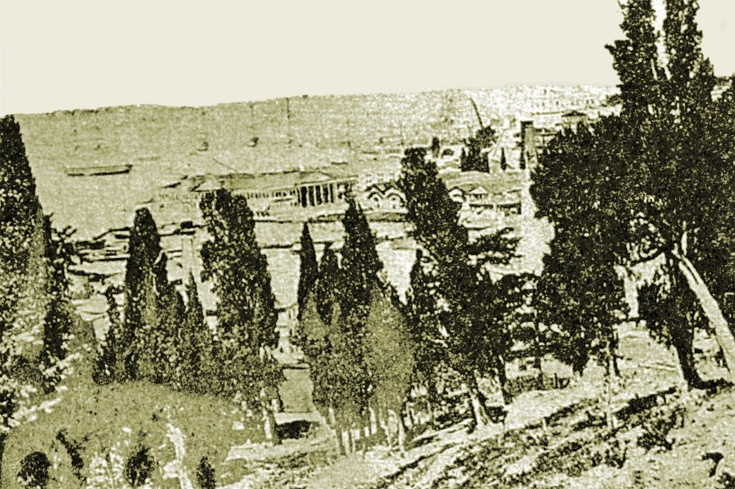 Beyoğlu Mezarlığı’nın eski bir fotoğrafı (Semavi Eyice fotoğraf arşivi)