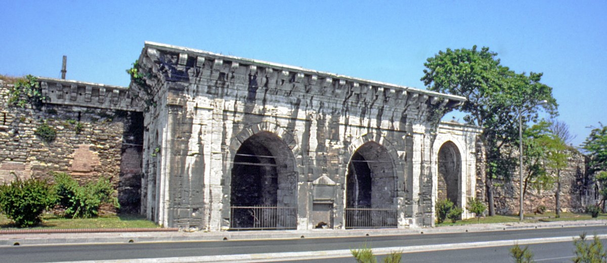 Sarayburnu’ndaki İncili Köşk’ün kalıntıları – Fatih/İstanbul