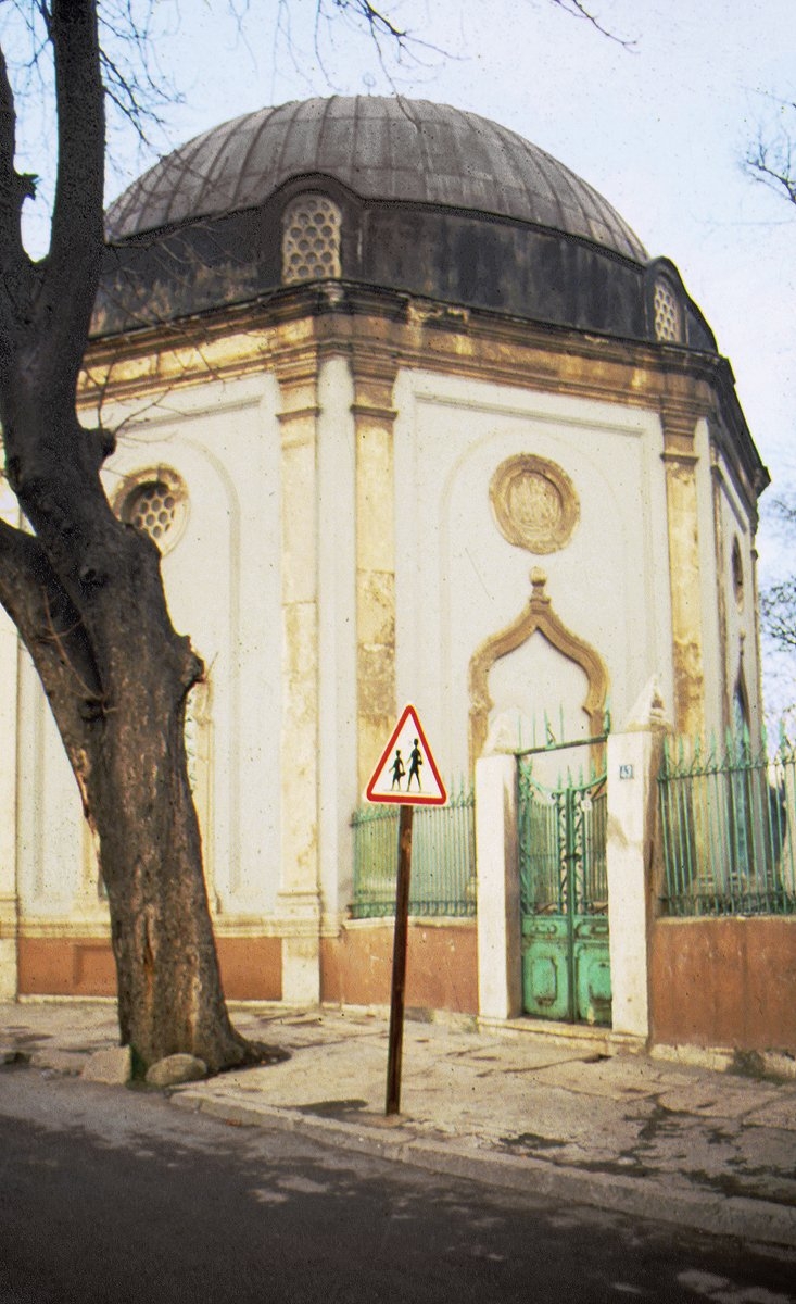 Bâlâ Külliyesi’nin cami-tevhidhânesi