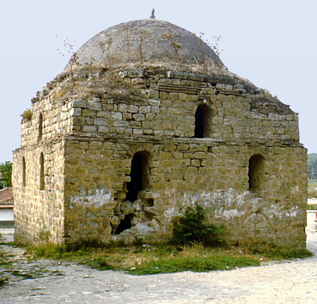 Edirne’nin tek kubbeli yapılarından İsmâil Ağa Mescidi