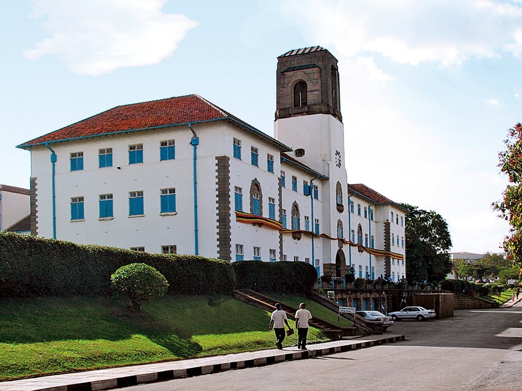 Uganda’daki en önemli eğitim kurumlarındanbiri olan Makarere Üniversitesi