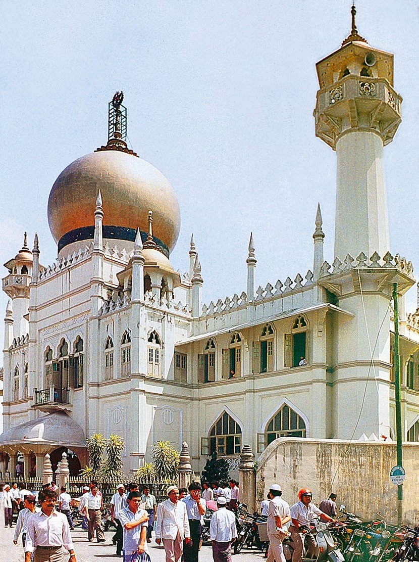 Singapur’da müslümanların yaşadığı bölgedeki Sultan Camii