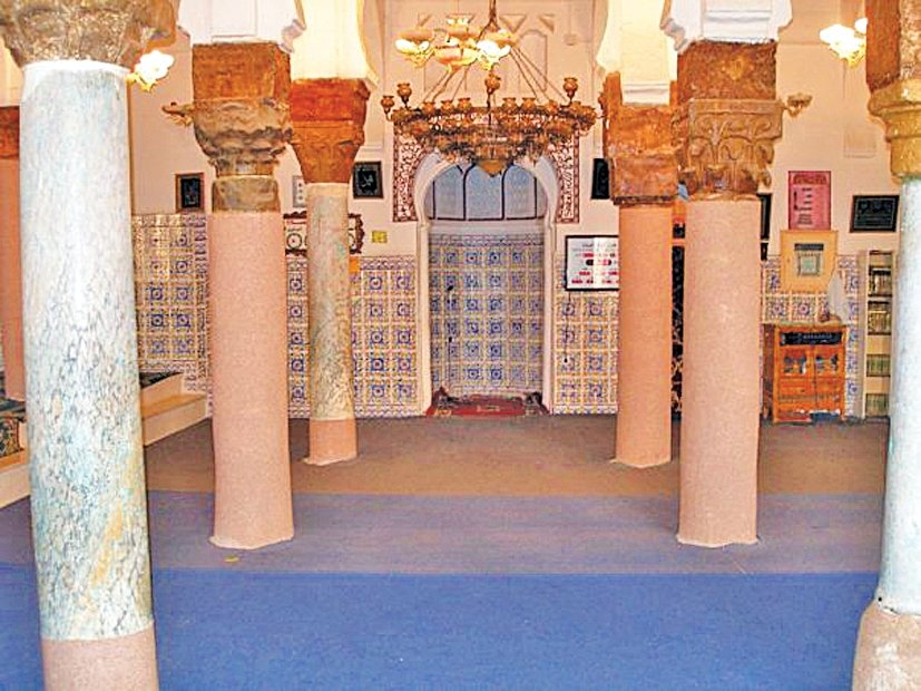 Sîdî Muayze Camii’nin içinden bir görünüş