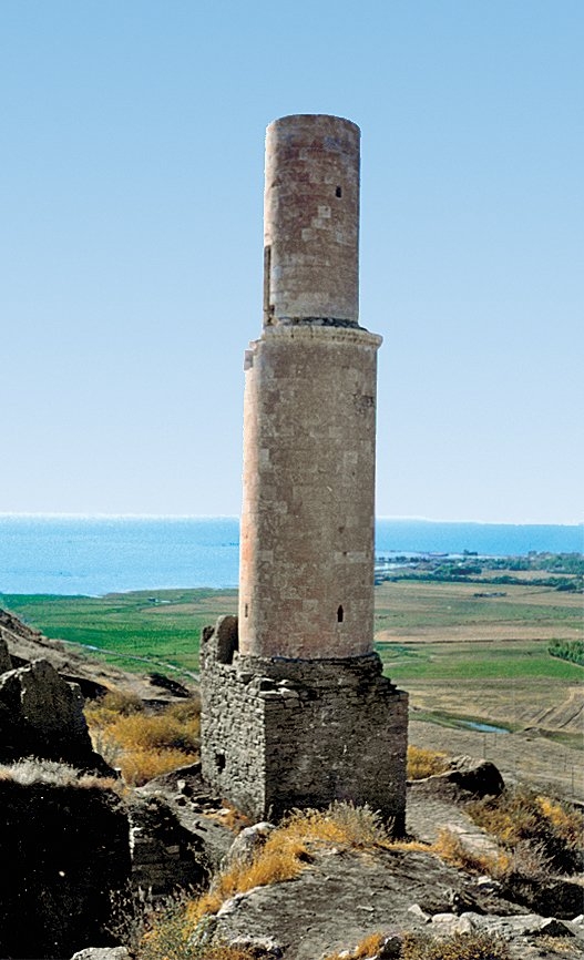 Van İçkale (Süleyman Han) Camii’nin minaresi