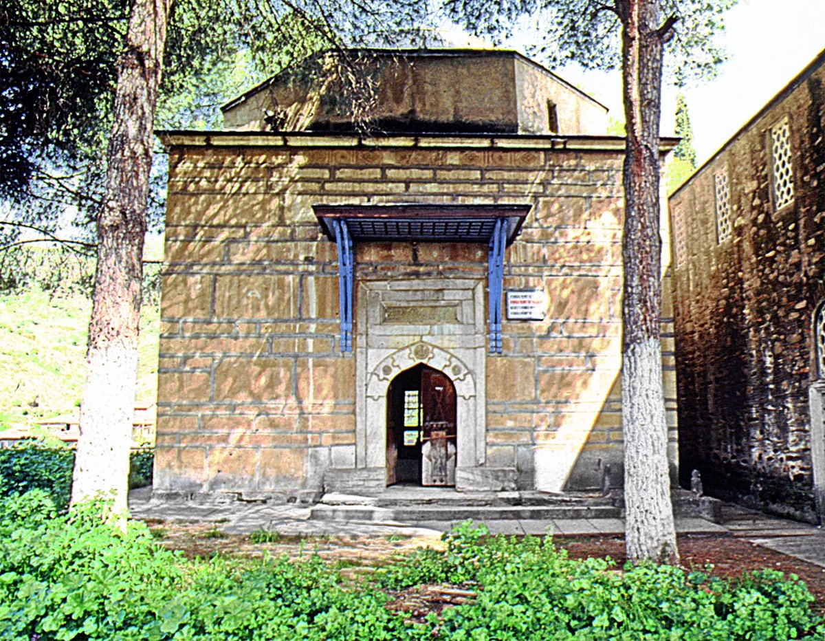 Birgi’de Aydınoğlu Mehmed Bey’in türbesi – Ödemiş/İzmir