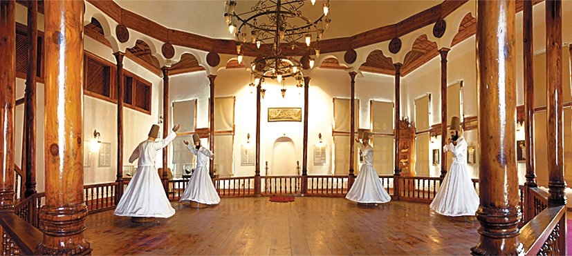 Tokat Mevlevîhânesi semâhânesinin içinden bir görünüş