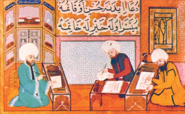 Nakkaş Hasan’ı Tâlikîzâde Mehmed Subhi ve bir hattatla birlikte çalışırken tasvir eden bir minyatür (Şehnâme-i Mehmed-i Sâlis, TSMK, Hazine, nr. 1609, vr. 74a)