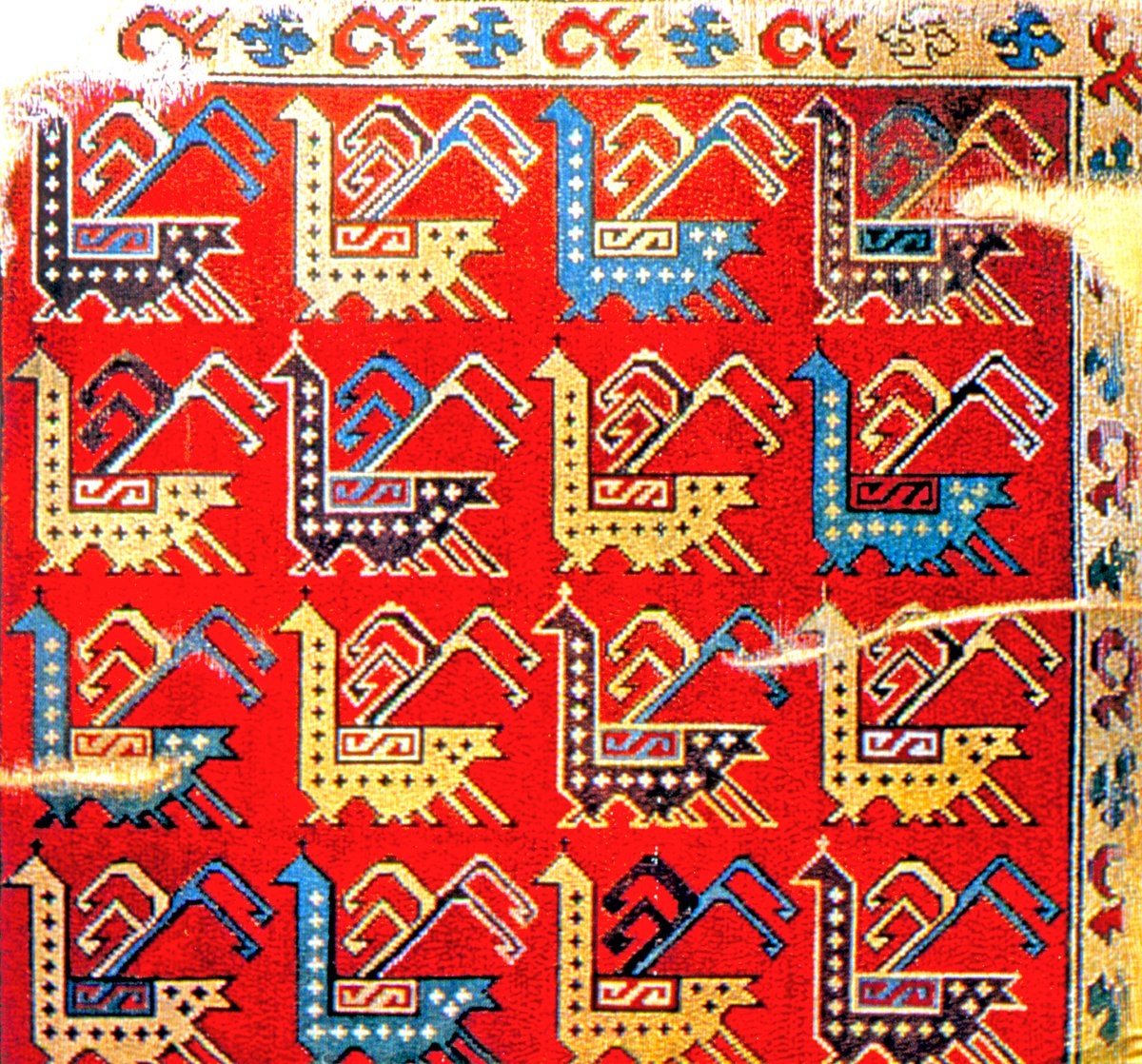 XV. yüzyıla ait hayvanlı halı (Mevlânâ Müzesi – Konya)