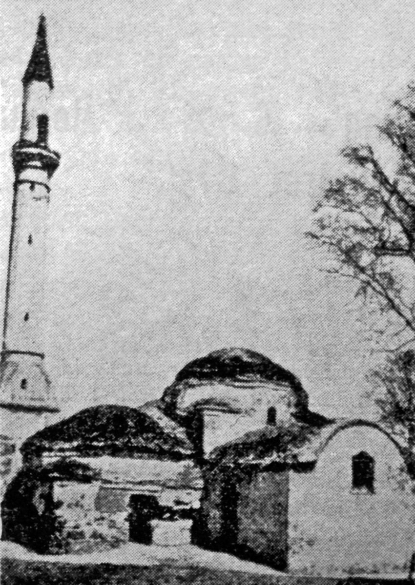 Sofya’nın doğusunda İhtiman’daki Gazi Mihaloğlu Mahmud Bey Camii’nin eski bir fotoğrafı(S. Eyice arşivi)