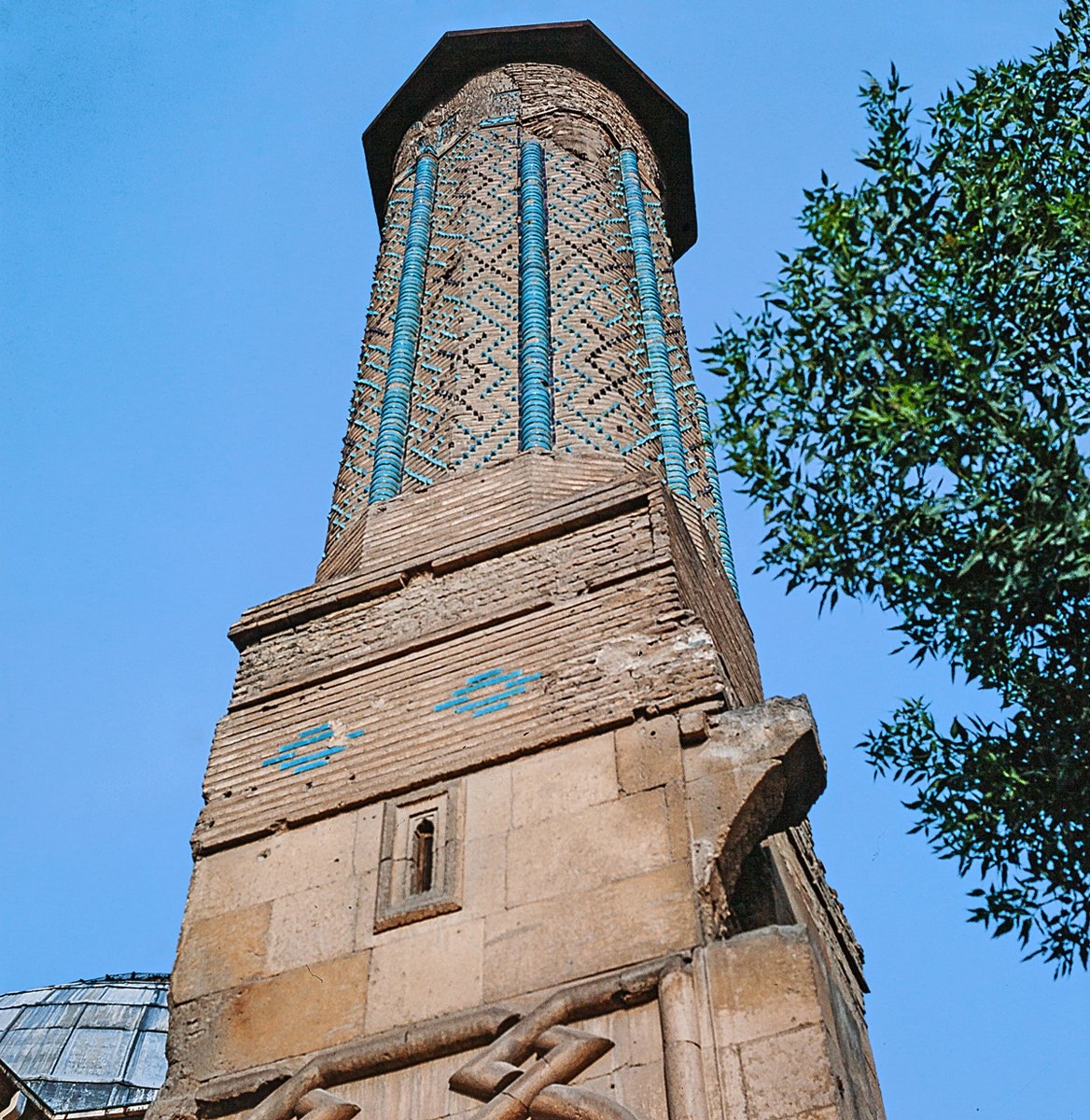 İnce Minareli Medrese’nin minaresi