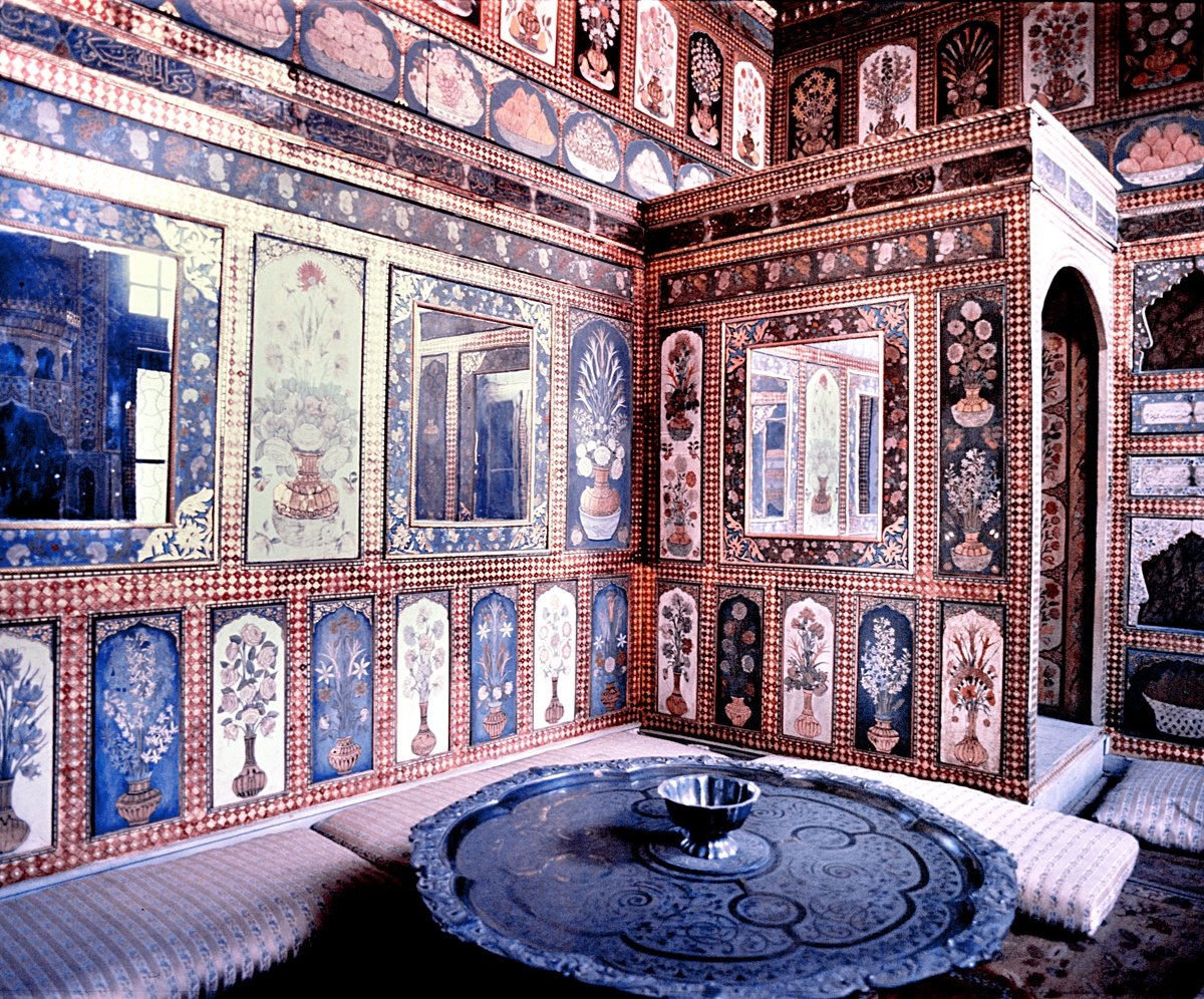 Topkapı Sarayı’ndaYemiş Odası’nın içinden bir görünüş