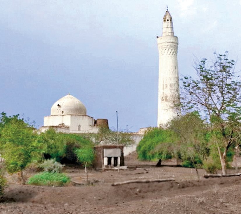 Zebîd surları içinde yer alan Câmiu’l-İskenderiyye