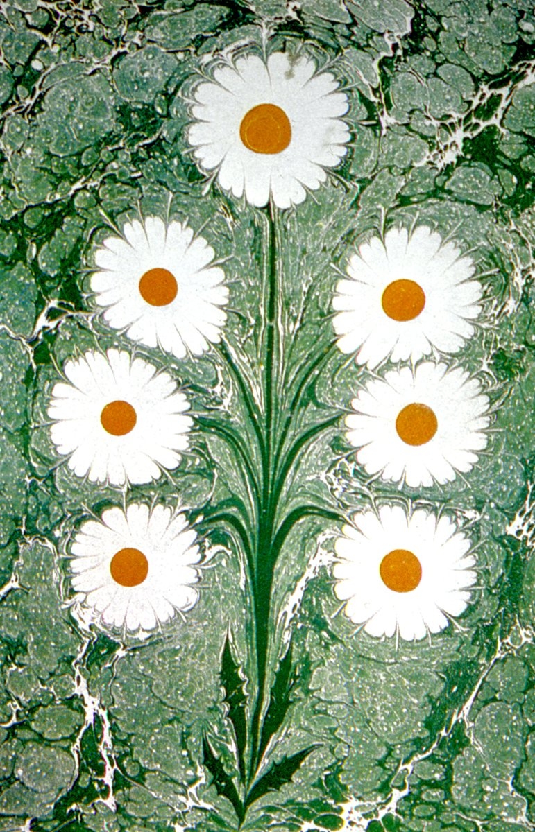 Mustafa Düzgünman’ın icadı olan papatya ebrusu (M. Uğur Derman koleksiyonu)