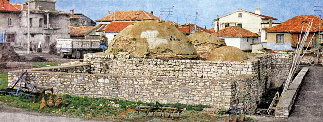 Eşrefoğulları’na ait mimari eserlerden Beyşehir Hamamı