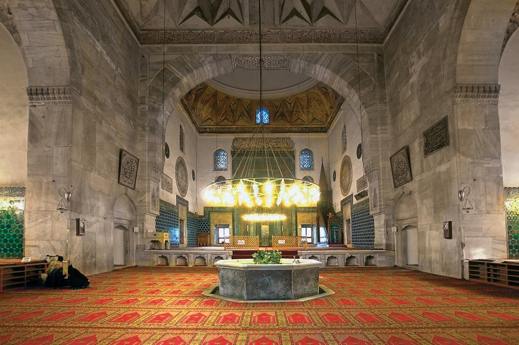 Yeşilcami’nin içinden bir görünüş