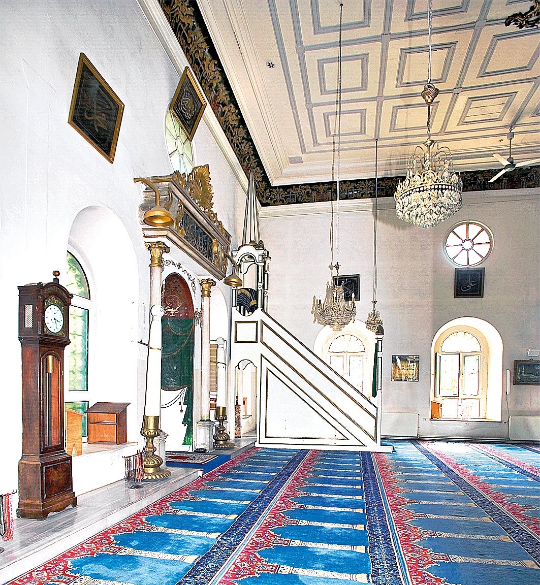 Selimiye Tekkesi’nin mescid-tevhidhânesindenbir görünüş