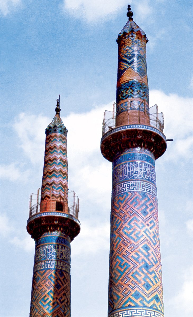 Yezd Cuma Camii’nin minareleri