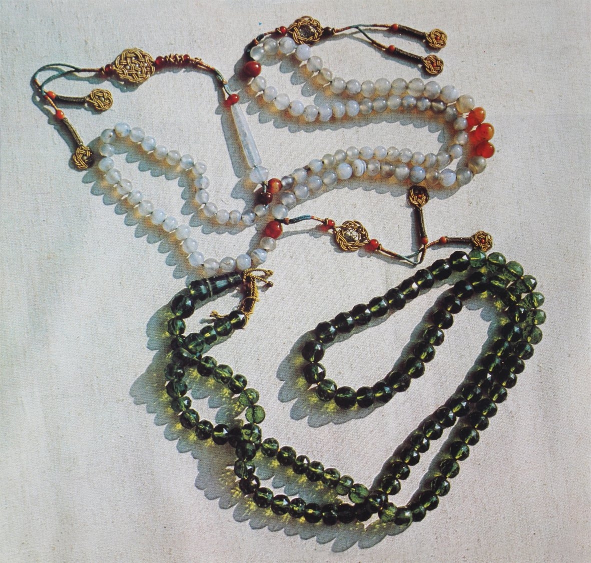 Akik ve zebercet tesbihler