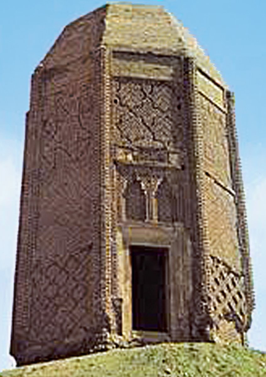 XI. yüzyıla ait Demâvend’deki bir kümbet