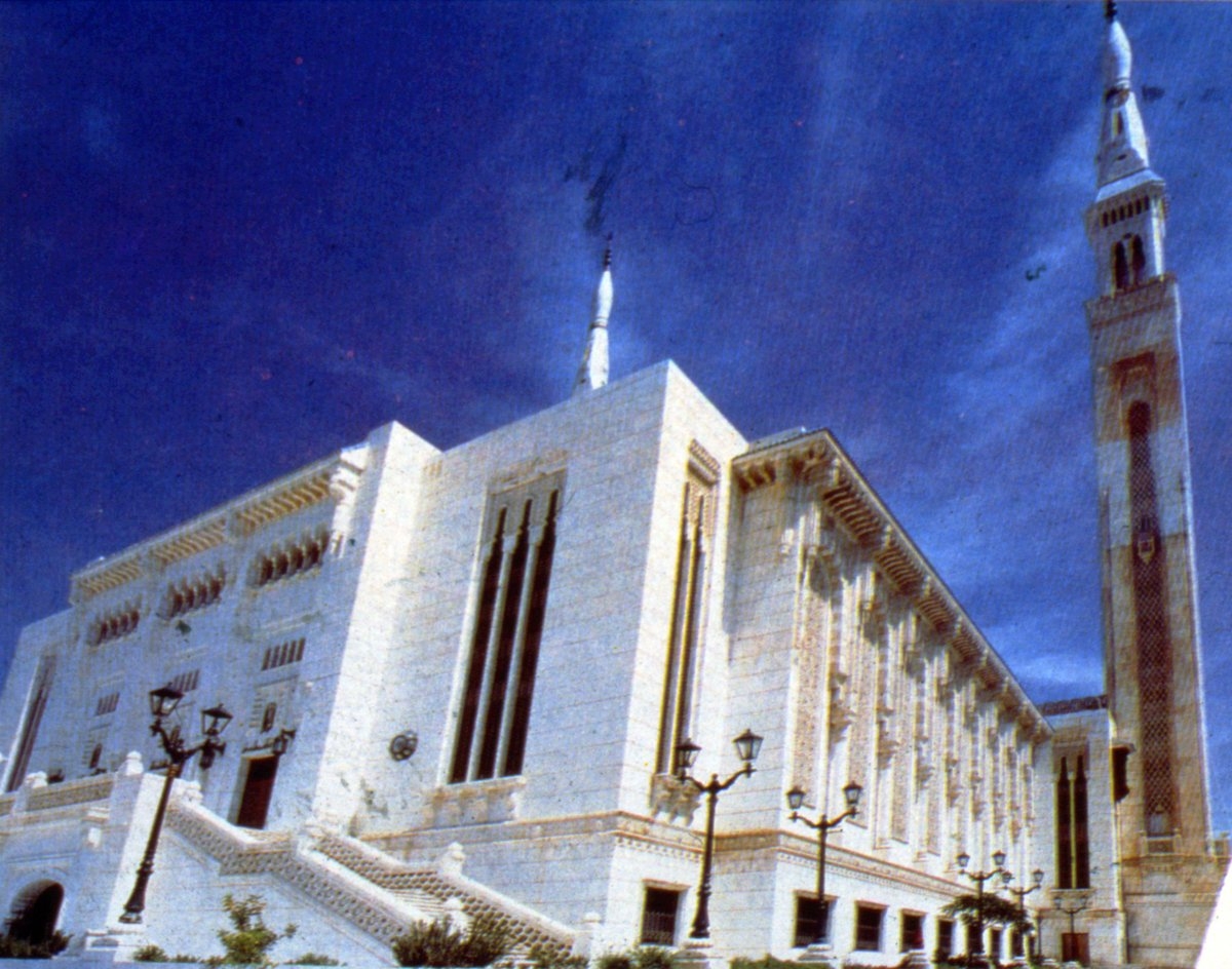 Kostantîne’de yeni inşa edilen bir cami