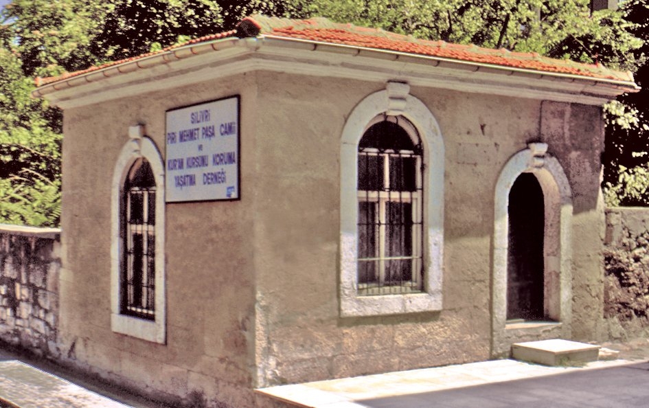 Pîrî Mehmed Paşa Camii’nin muvakkithânesi