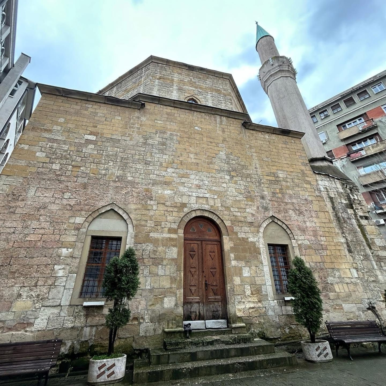 Belgrad Bayraklı Camii
