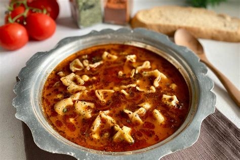 Yüksük Çorbası (Yemek)