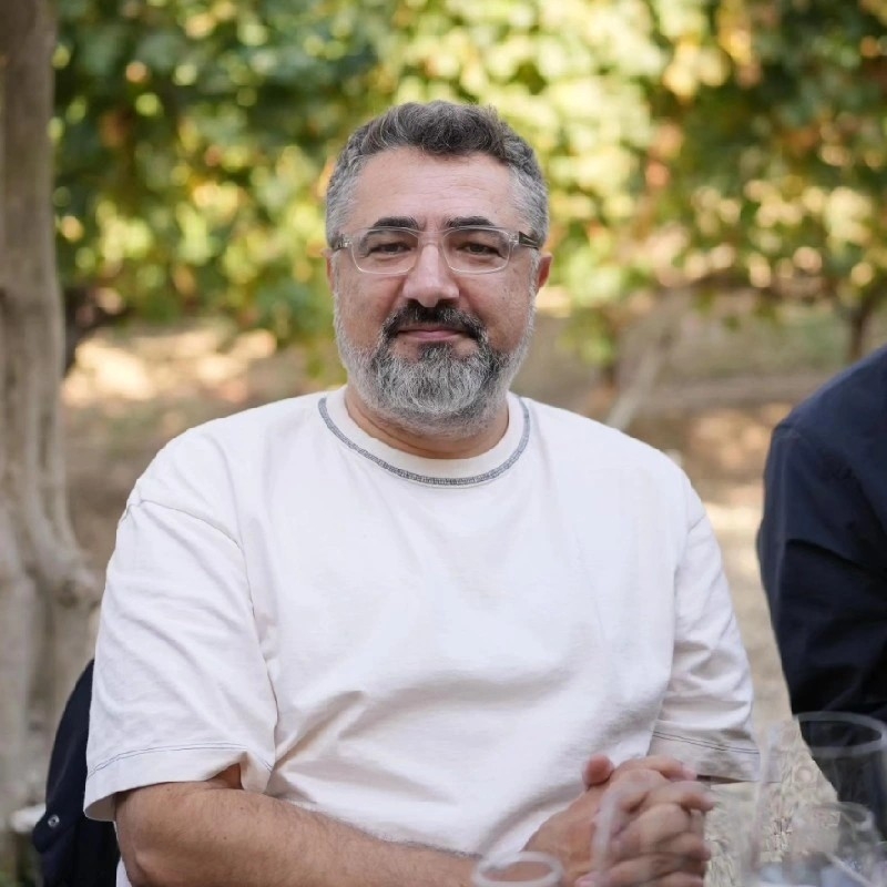 1727040438137 (1).jpg