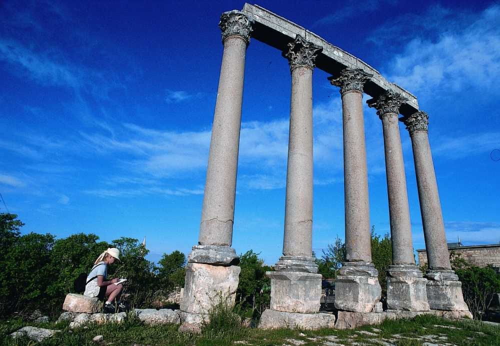 Uzuncaburç (Diokaesareia) Antik Kenti