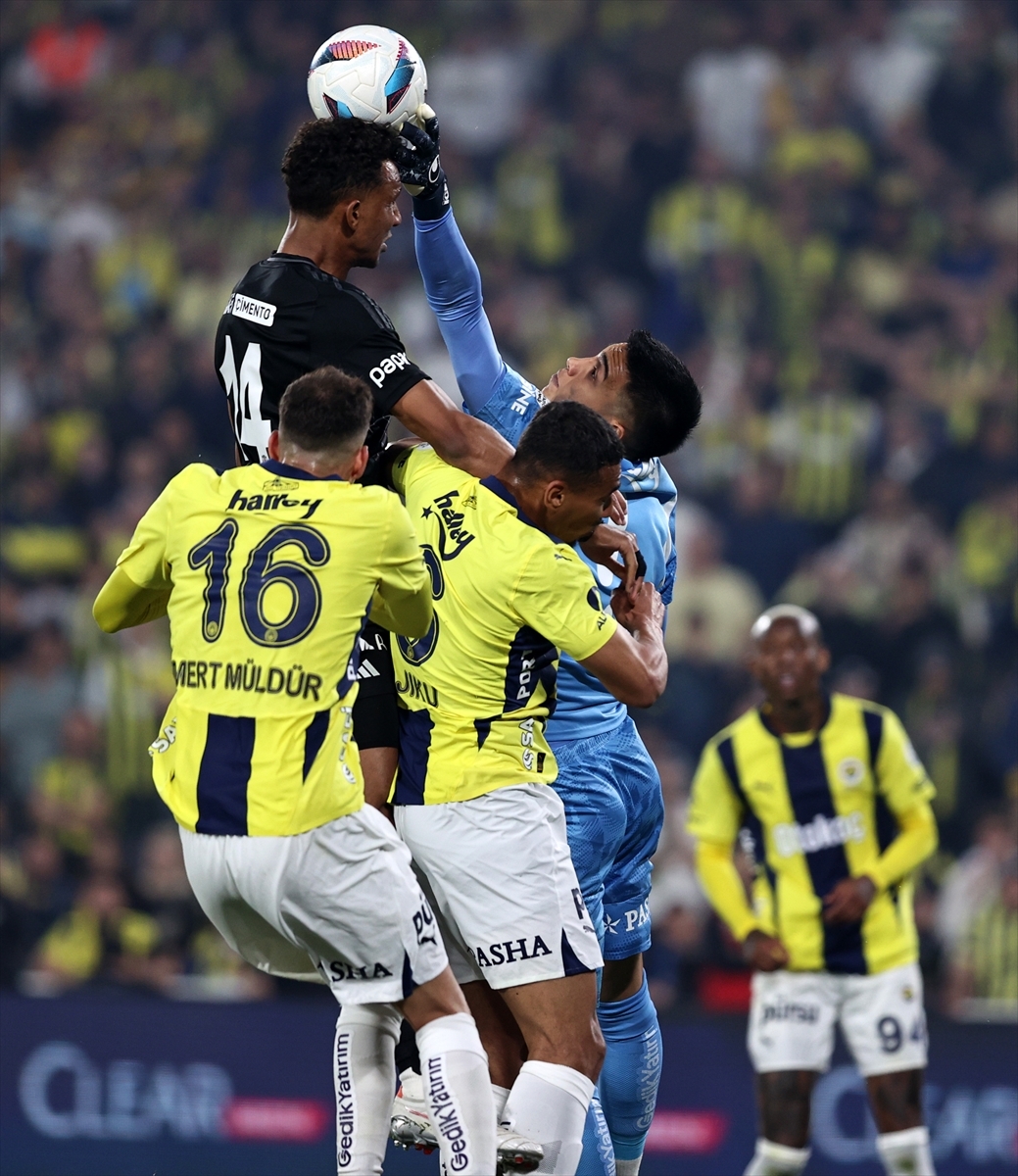 AA-20250504-37846814-37846807-FENERBAHCE_BESIKTAS.jpg