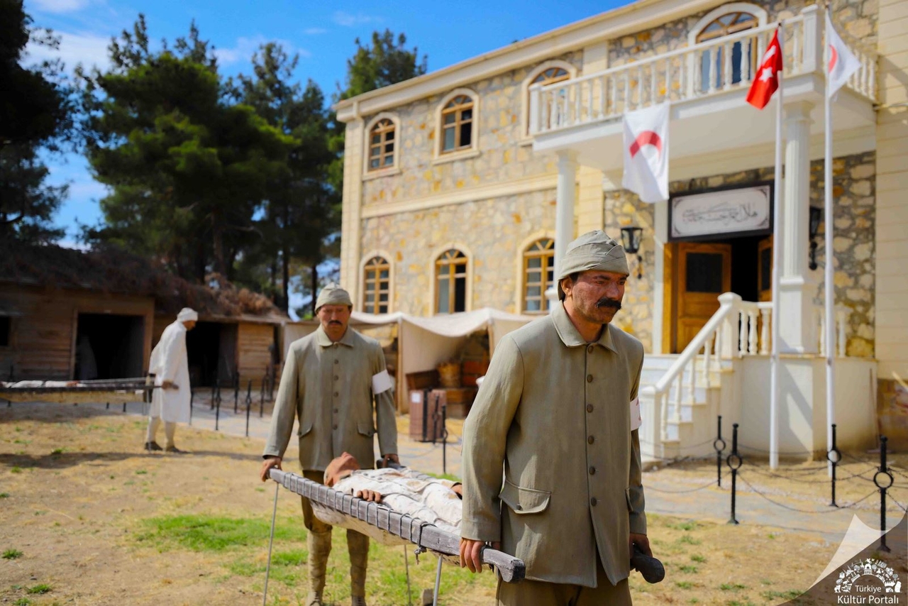 1915 Hilal-i Ahmer Hast(2).jpg