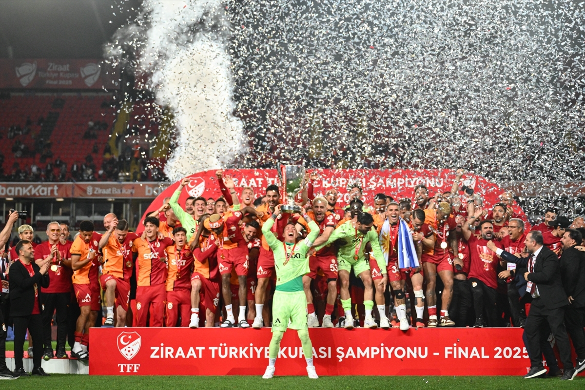 AA-20250514-37954278-37954274-ZIRAAT_TURKIYE_KUPASININ_SAHIBI_GALATASARAY_OLDU.jpg