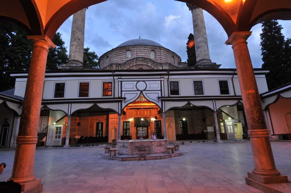 Emir Sultan Camii 