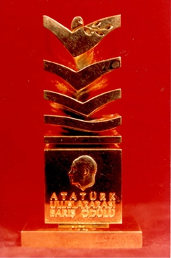 Atatürk Uluslararası Barış Ödülü