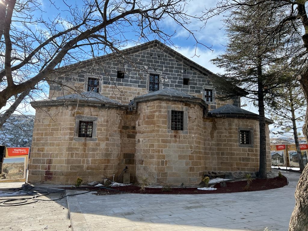 Yeşilburç Kilise Camii