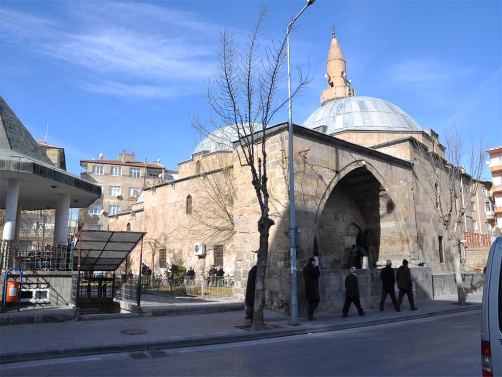Niğde Murat Paşa Cami
