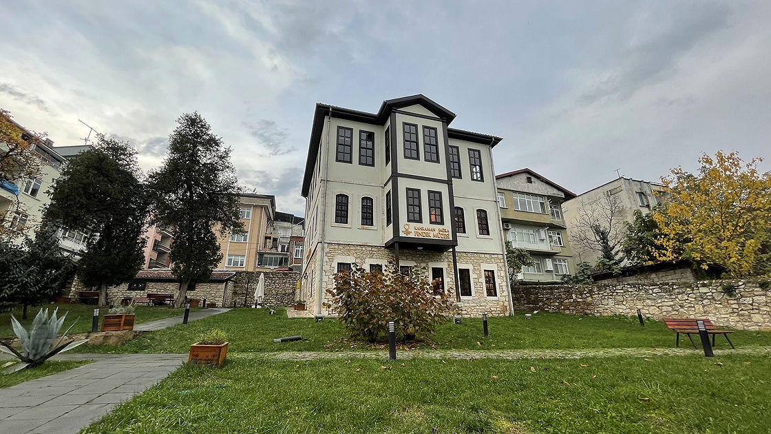 Kahraman Sağra Fındık Müzesi.jpg