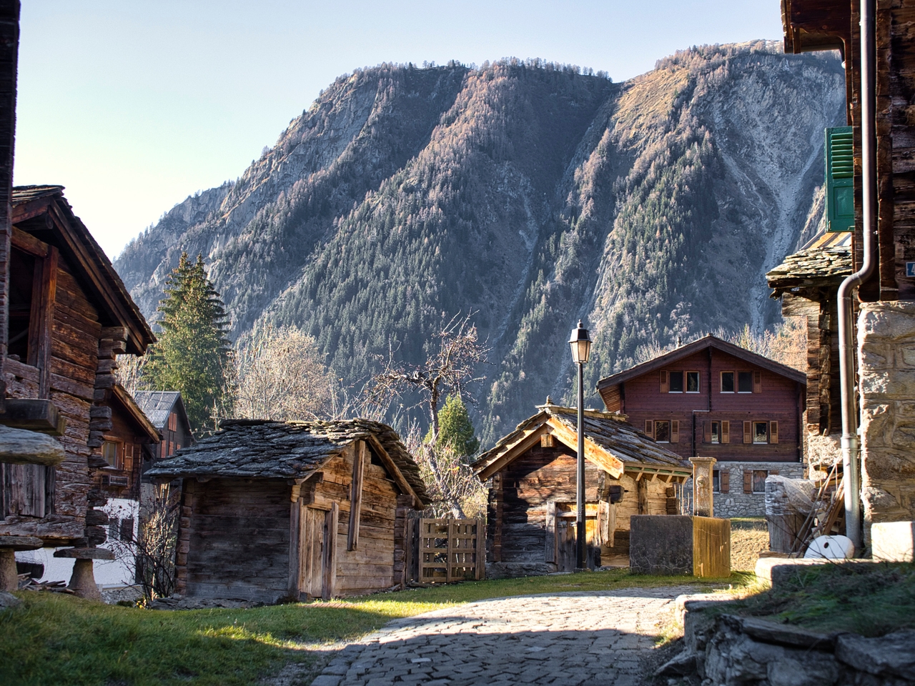 Blatten Buzul Felaketi (Mayıs 2025)