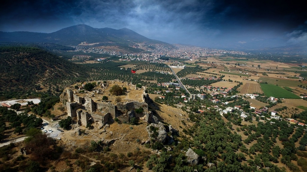 Beçin Kalesi ve Ören Yeri