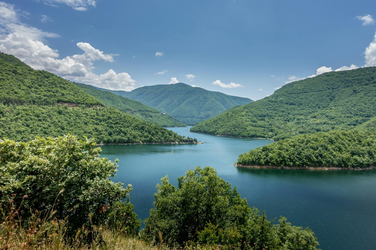 free-photo-of-the-vacha-dam-reservoir-has-been-created-as-a-part-of-cascade-development-on-the-vacha-river-in-southern-bulgaria-vacha-river-one-of-the-main-right-tributaries-of-the-maritsa-is-the-sec.jpeg